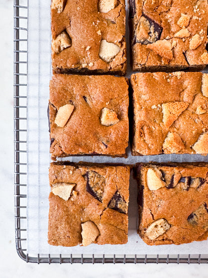 Chunk & Crunch Blondies