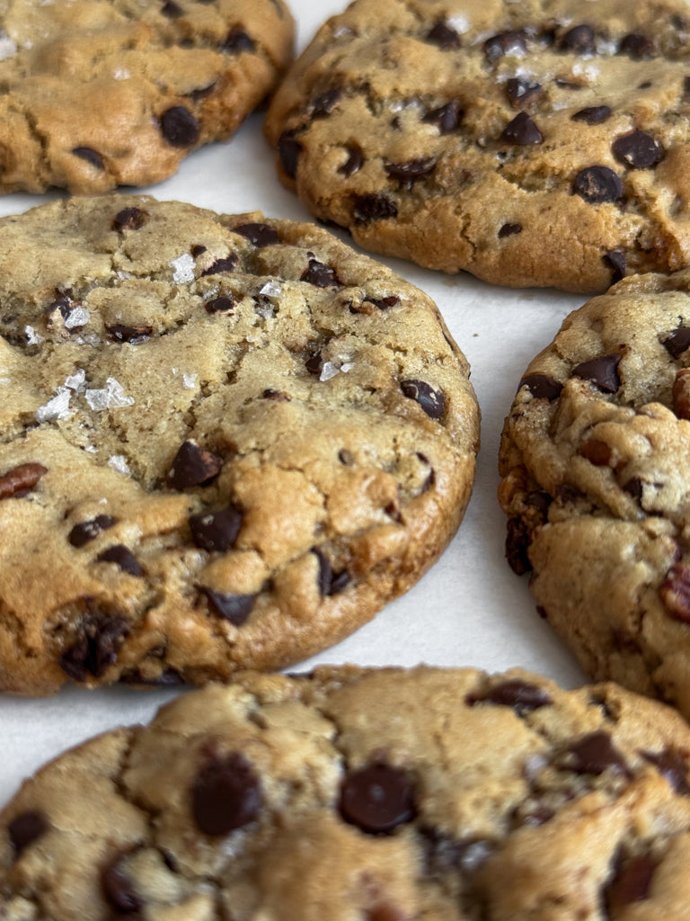 Pecan Choc Chip Cookie