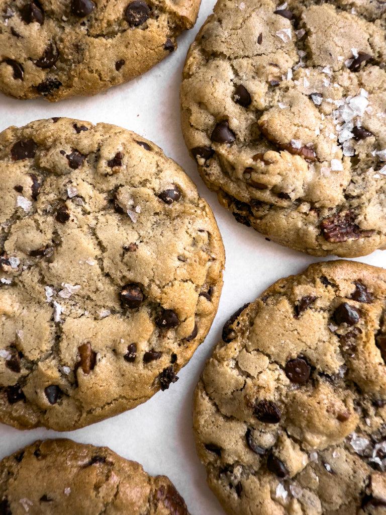 Pecan Choc Chip Cookie